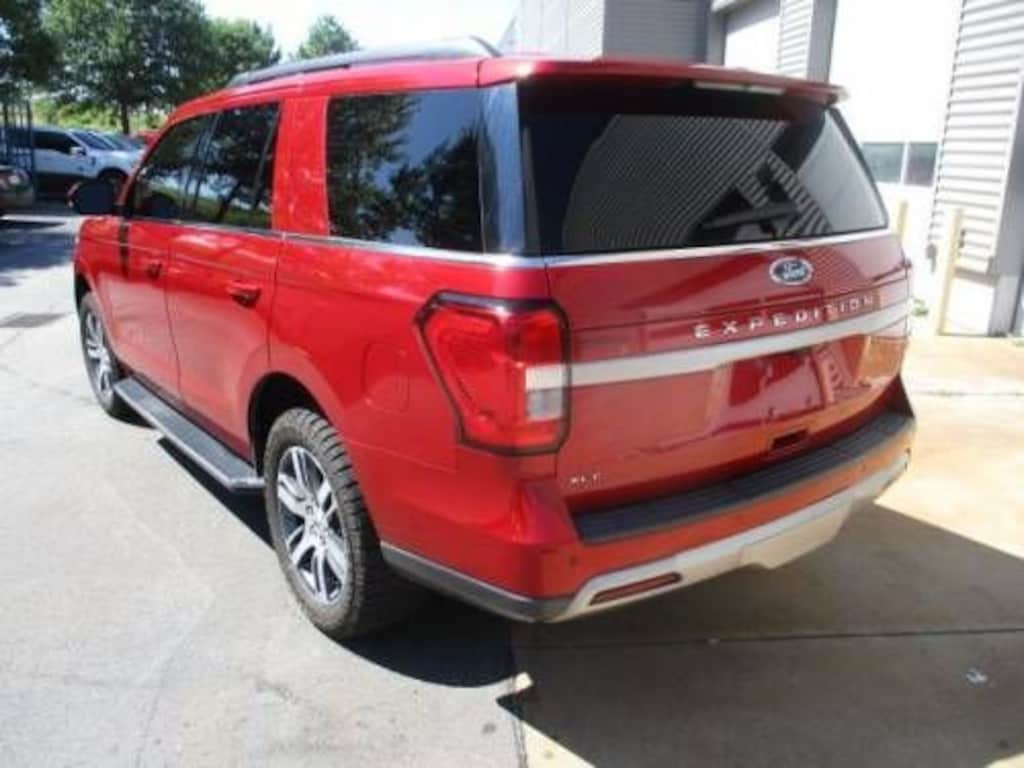 Used 2022 Ford Expedition XLT SUV