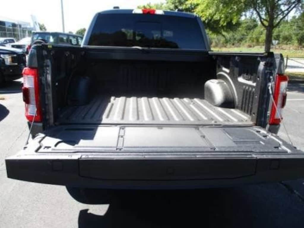 Used 2022 Ford F-150 Lariat Truck