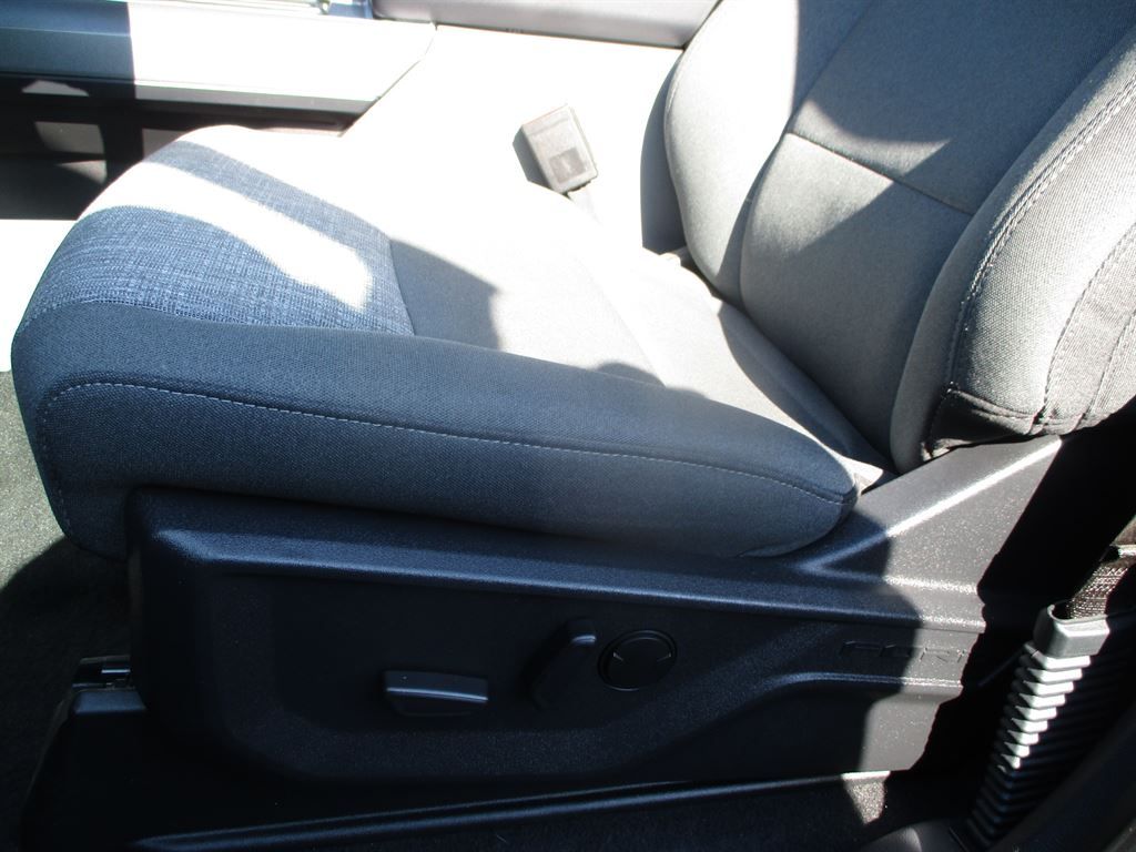 2023 Ford F-150 XLT - Photo 19