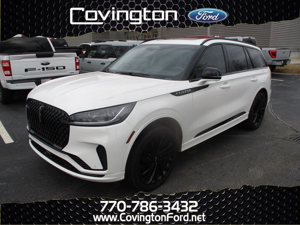 2025 Lincoln Aviator Reserve AWD's photo