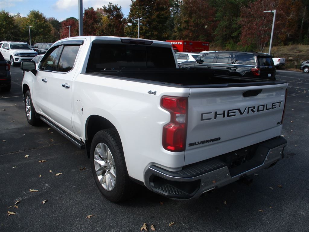2022 Chevrolet Silverado 1500 LTZ Z71 photo 2