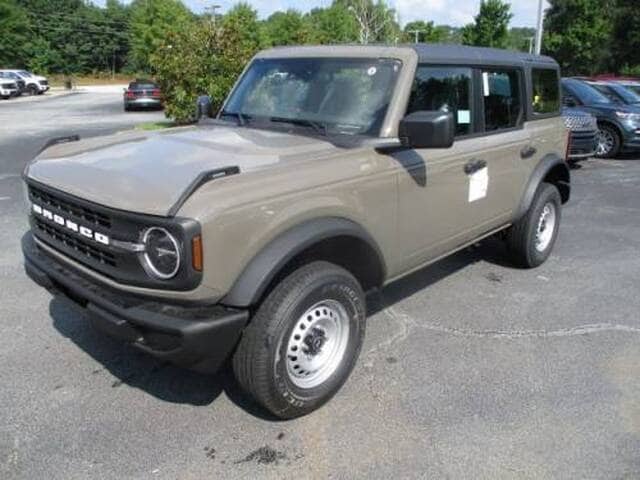 2025 Ford Bronco SUV 