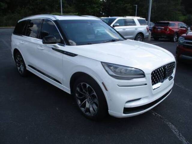 2023 Lincoln Aviator Grand Touring photo 2