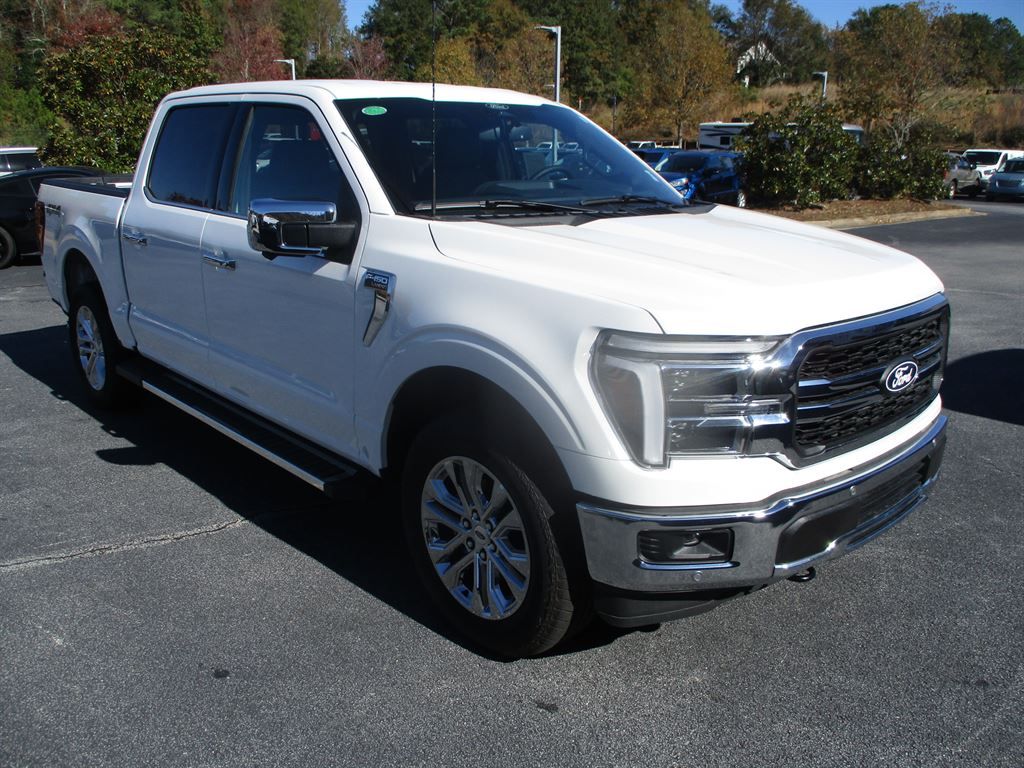 2025 Ford F-150 Lariat photo 2