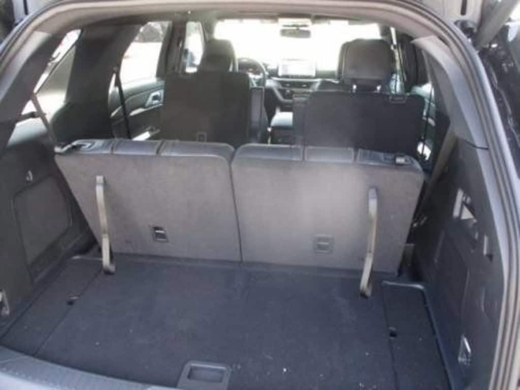 Used 2025 Ford Explorer ST-Line SUV