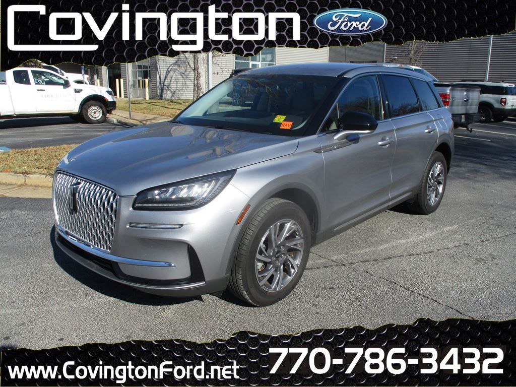 2023 Lincoln Corsair Base