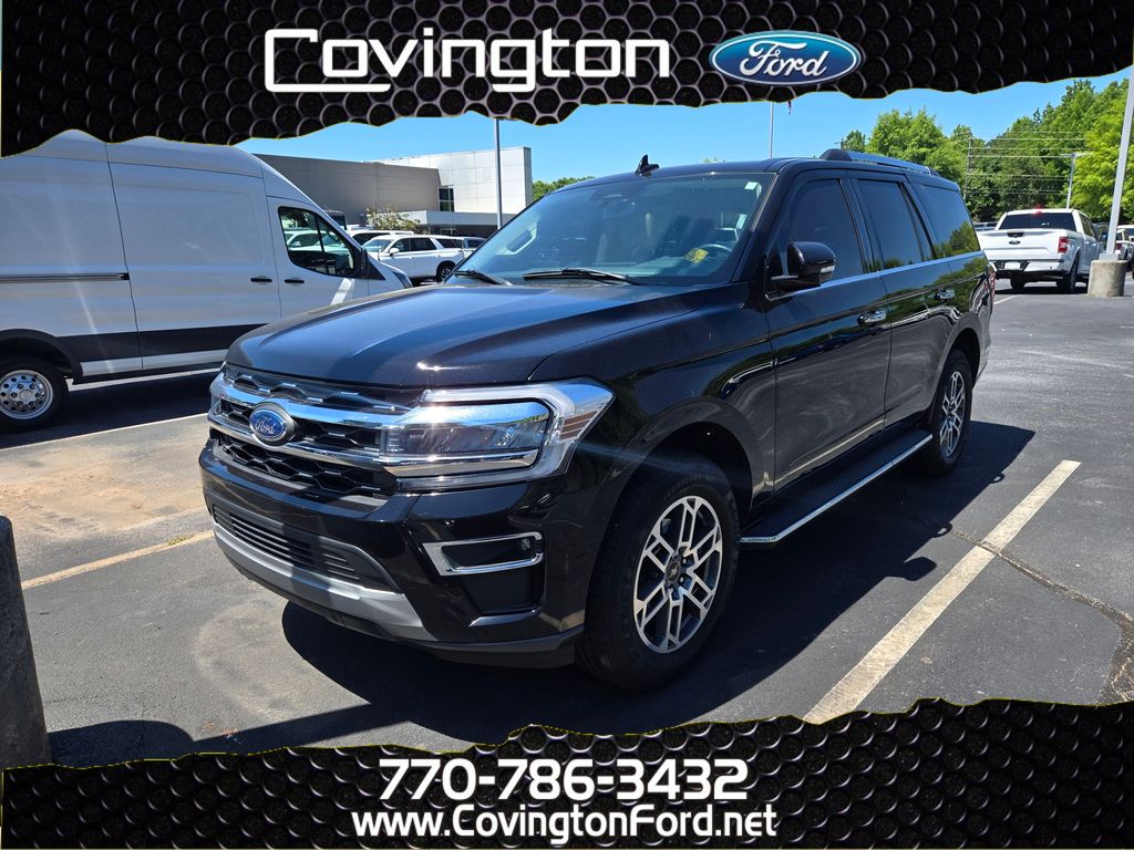 2022 Ford Expedition Limited's photo