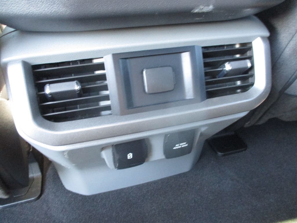 2023 Ford F-150 XLT - Photo 18
