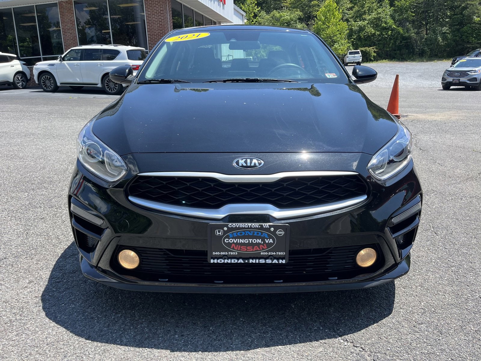 Used 2021 Kia Forte LXS with VIN 3KPF24AD4ME283545 for sale in Covington, VA