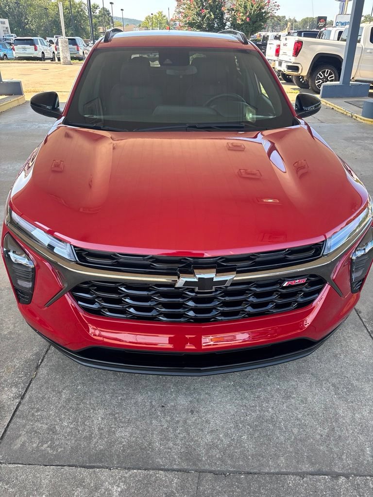 2026 Chevrolet Trax RS - Photo 2