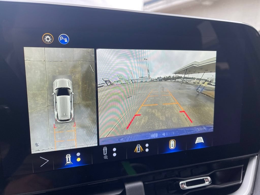 2026 Chevrolet Equinox LT - Photo 23