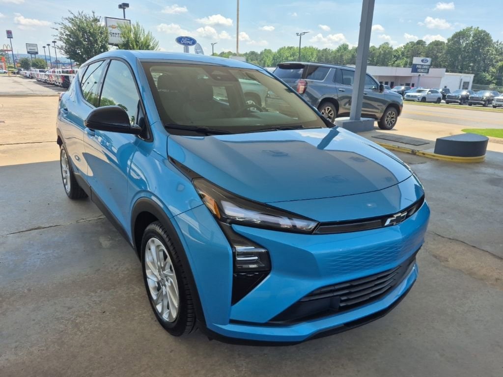 New 2027 Chevrolet Bolt LT SUV