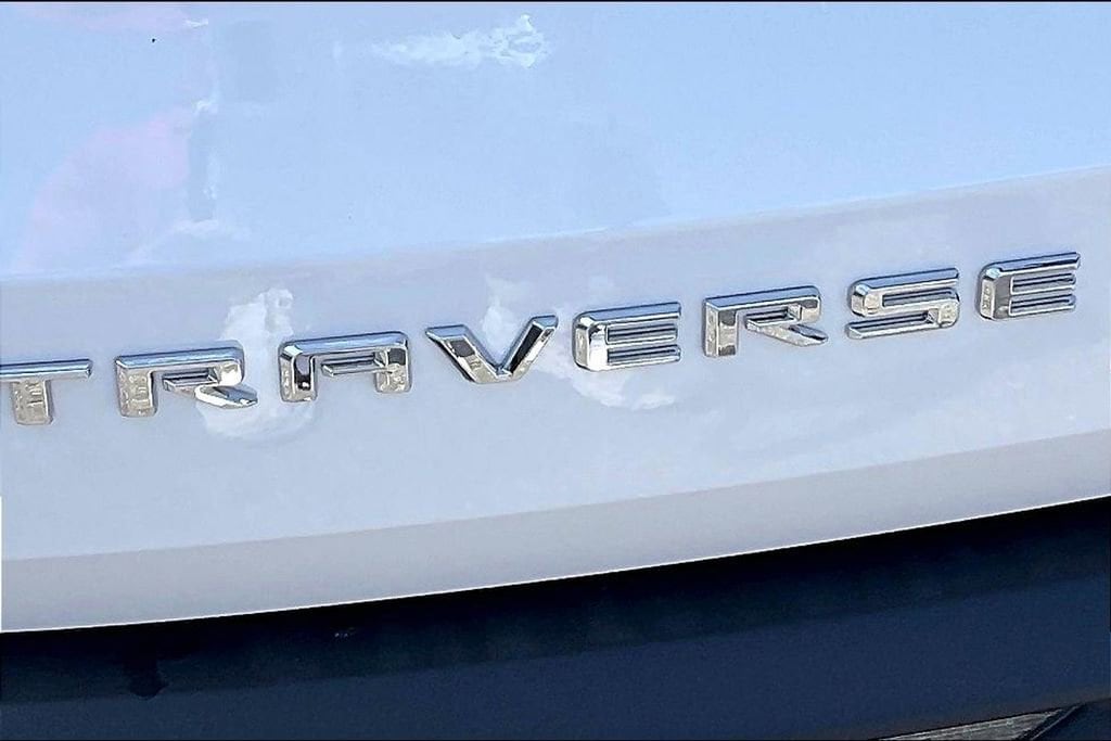 2026 Chevrolet Traverse LT - Photo 7