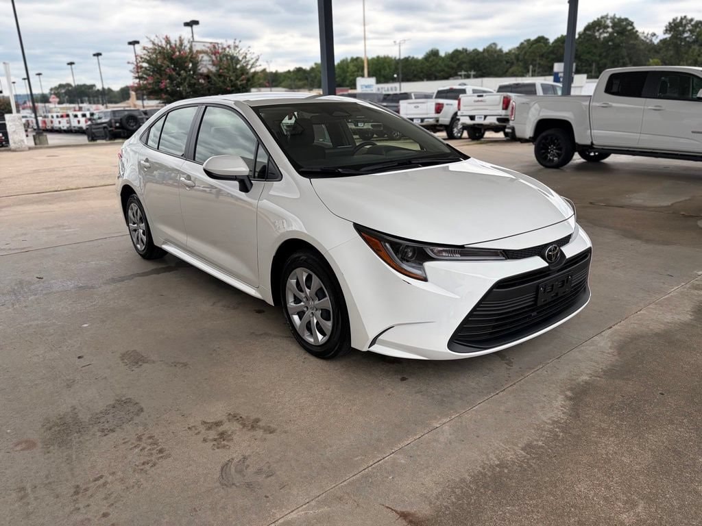 Used 2026 Toyota Corolla LE Sedan