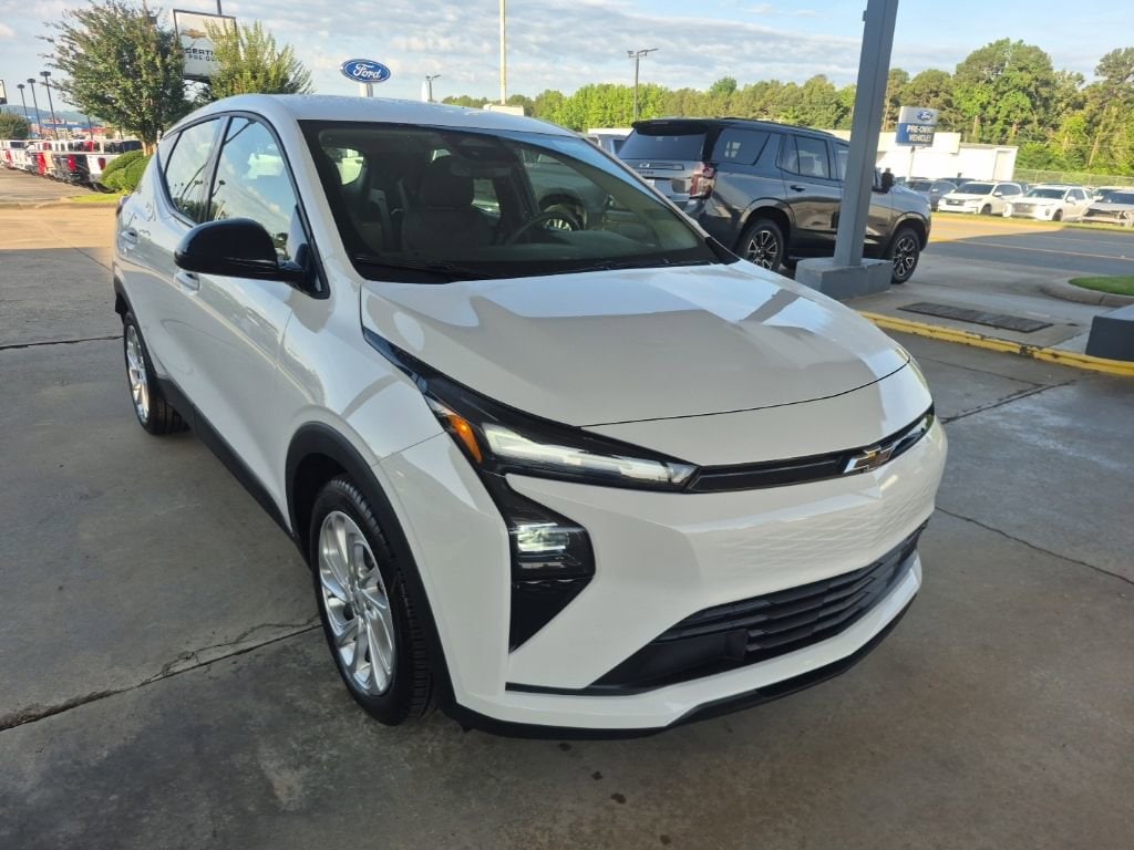 New 2027 Chevrolet Bolt LT SUV