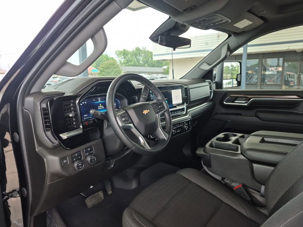 2024 Chevrolet Silverado 2500HD LT - Photo 13