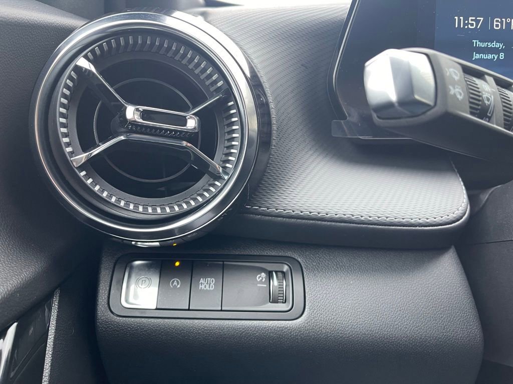 2026 Chevrolet Equinox LT - Photo 17