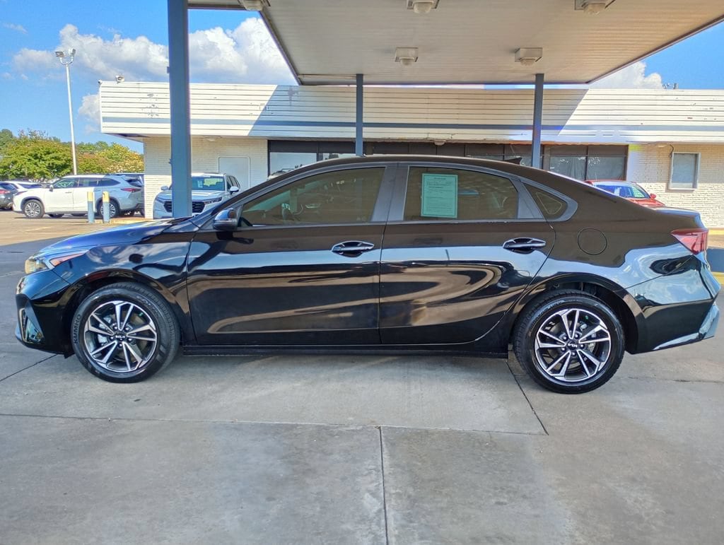 Used 2024 Kia Forte LXS with VIN 3KPF24AD2RE785297 for sale in Heber Springs, AR