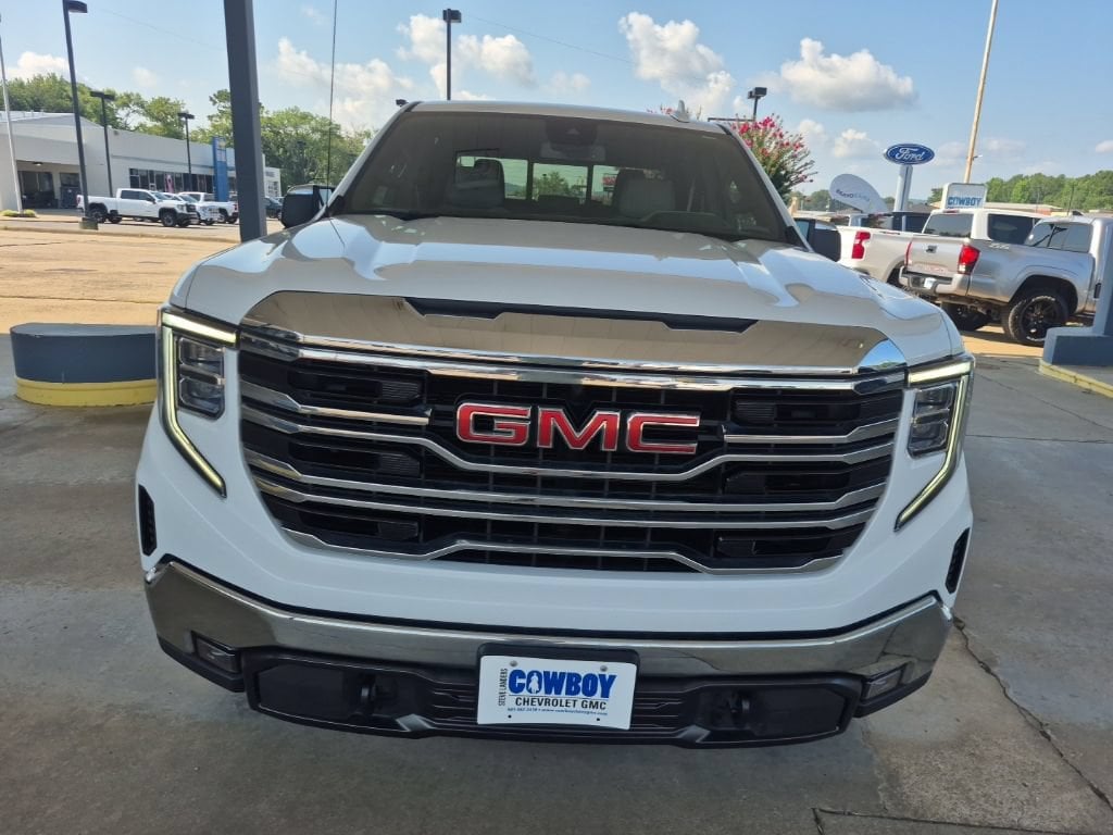 Used 2022 GMC Sierra 1500 SLT Truck