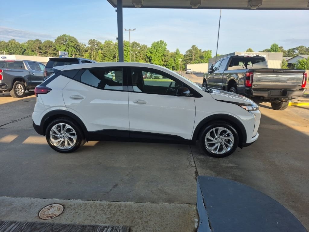 New 2027 Chevrolet Bolt LT SUV