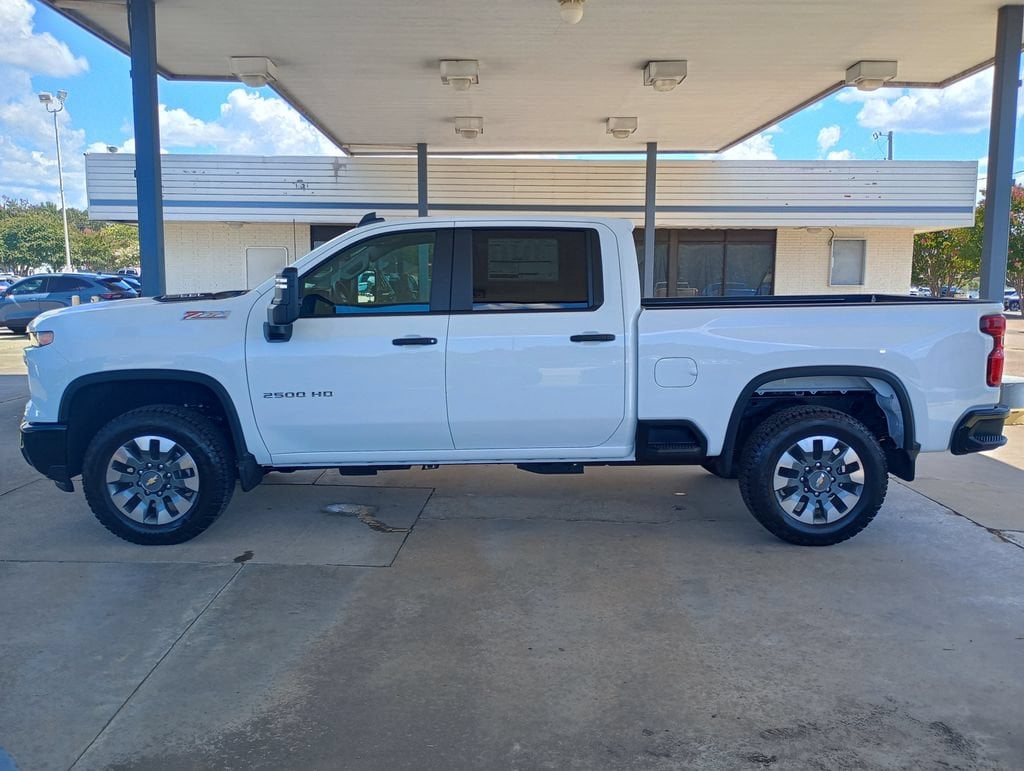 New 2026 Chevrolet Silverado 2500 HD Custom Truck