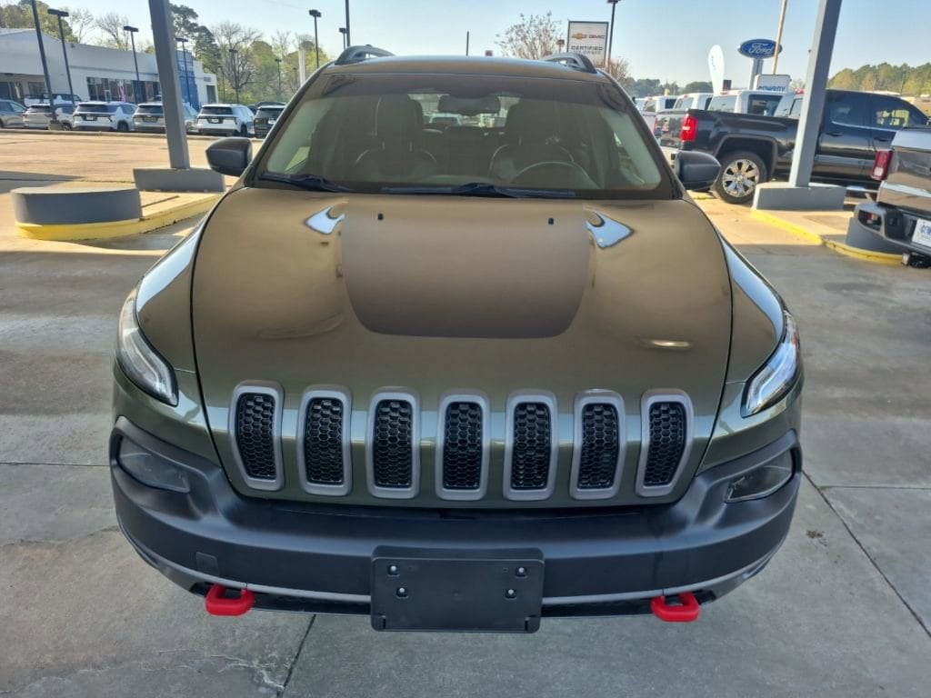 Used 2018 Jeep Cherokee Trailhawk with VIN 1C4PJMBX3JD608344 for sale in Heber Springs, AR