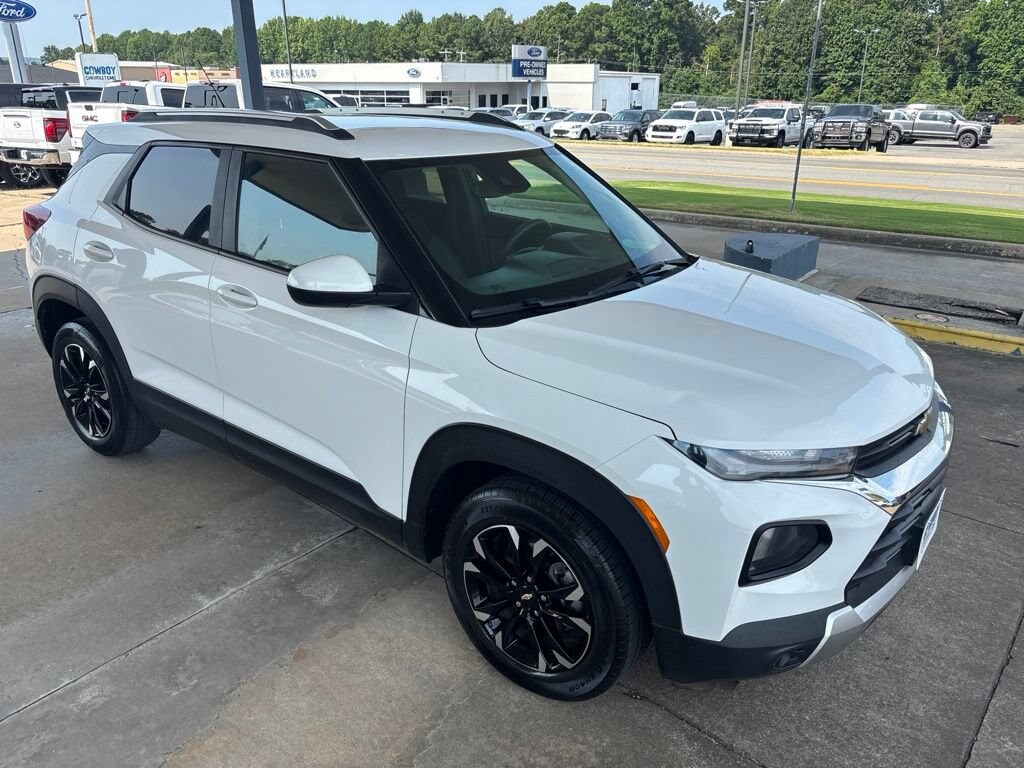 Used 2023 Chevrolet Trailblazer LT SUV