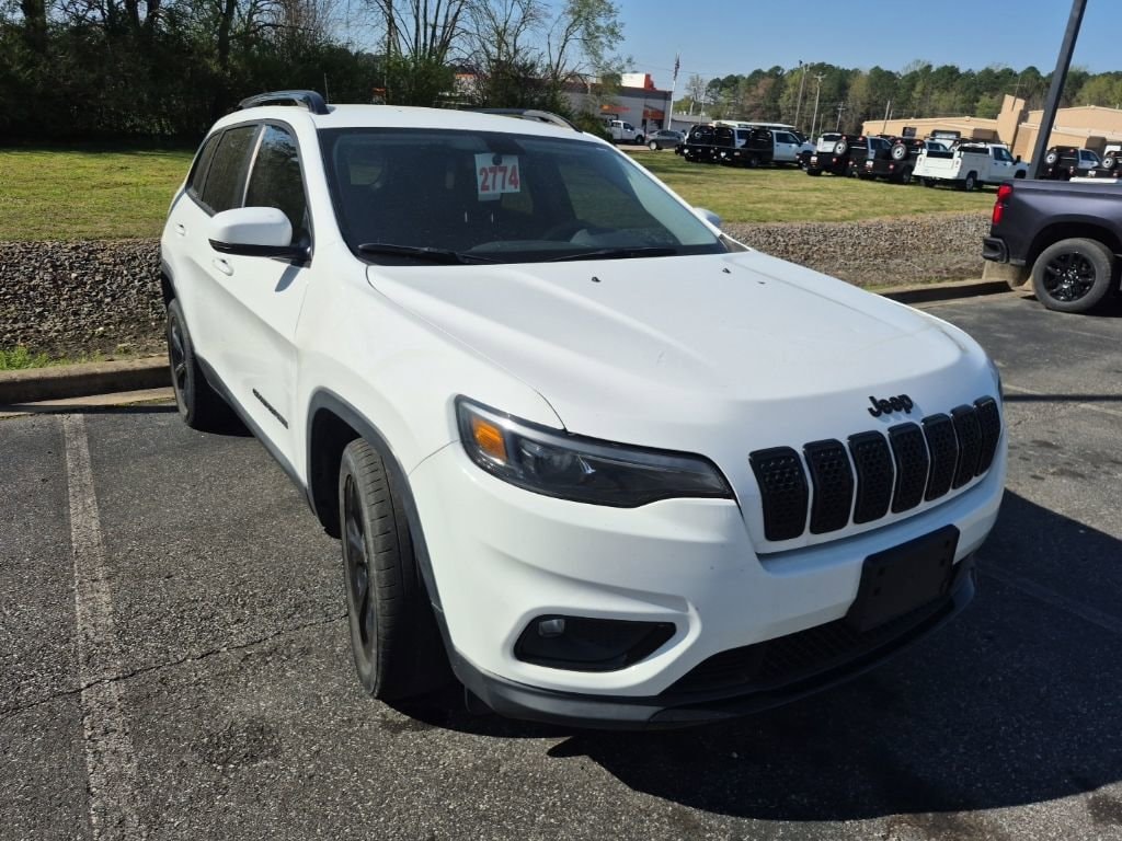 Used 2020 Jeep Cherokee Altitude FWD SUV