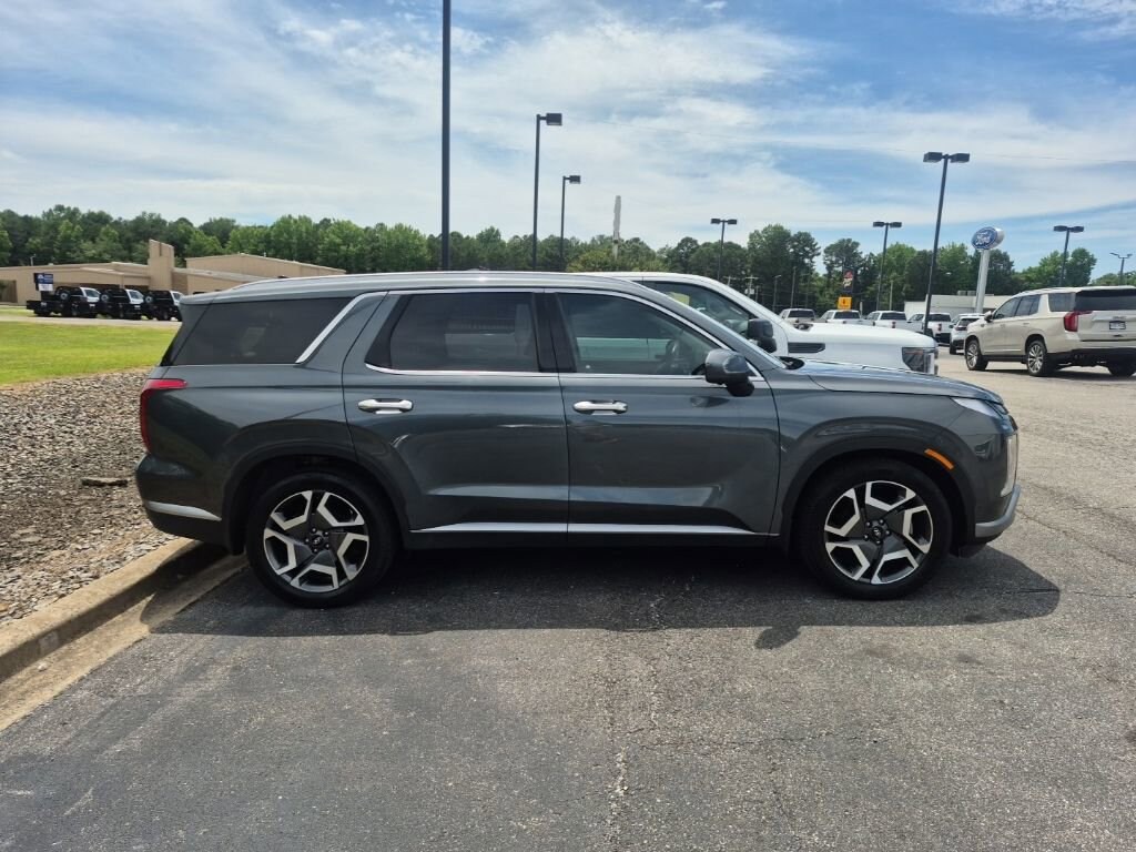 Used 2023 Hyundai Palisade SEL SUV