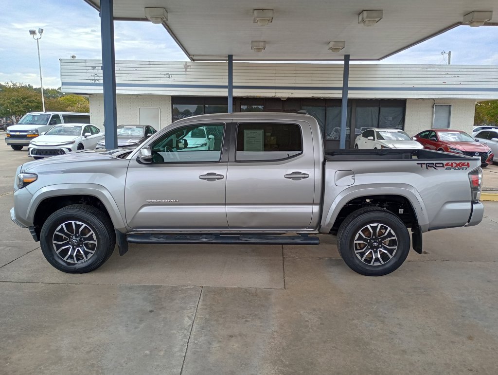 Used 2021 Toyota Tacoma TRD Sport with VIN 3TYCZ5AN3MT022012 for sale in Little Rock