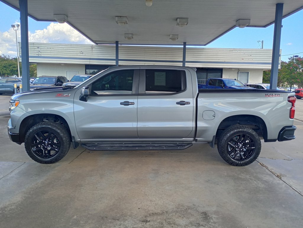 Used 2024 Chevrolet Silverado 1500 LT Trail Boss with VIN 3GCUDFED0RG188709 for sale in Little Rock
