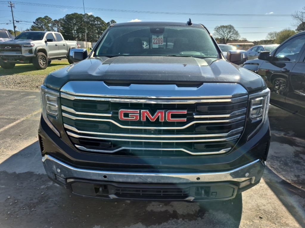 Used 2023 GMC Sierra 1500 SLT with VIN 3GTUUDE85PG325972 for sale in Little Rock