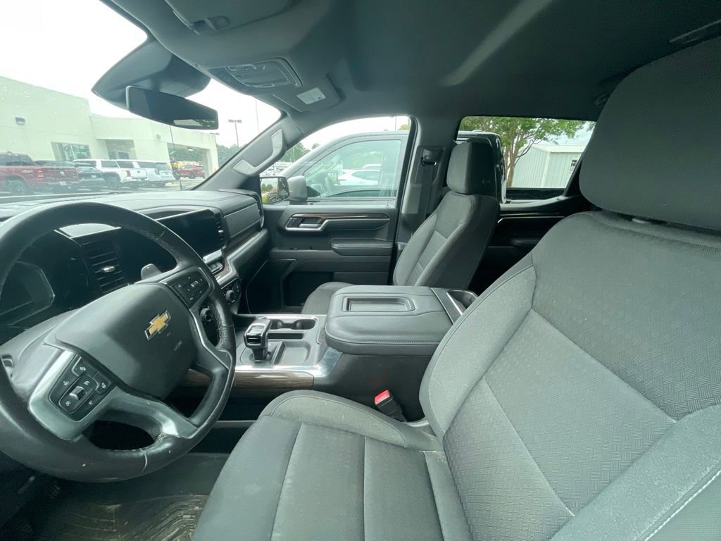Used 2022 Chevrolet Silverado 1500 LT Truck