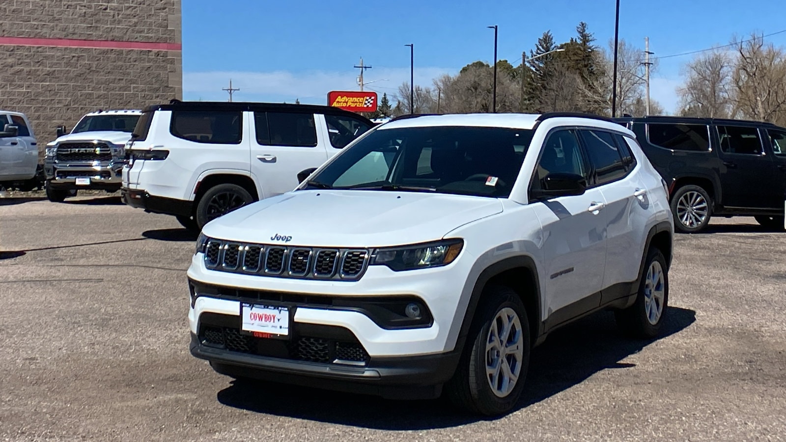 Used 2024 Jeep Compass Latitude with VIN 3C4NJDBN4RT114635 for sale in Cheyenne, WY