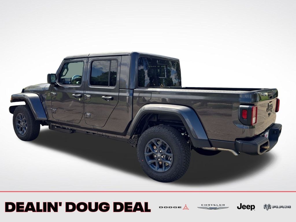 New 2026 Jeep Gladiator Sport Pickup