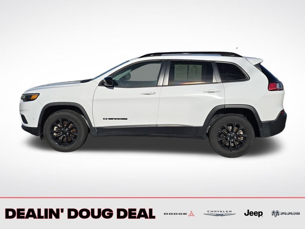 Certified 2023 Jeep Cherokee Altitude Lux SUV