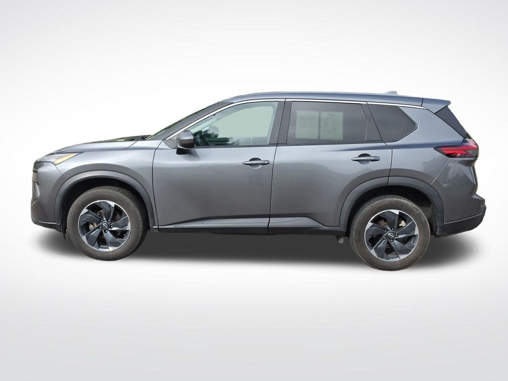 Used 2024 Nissan Rogue SV SUV