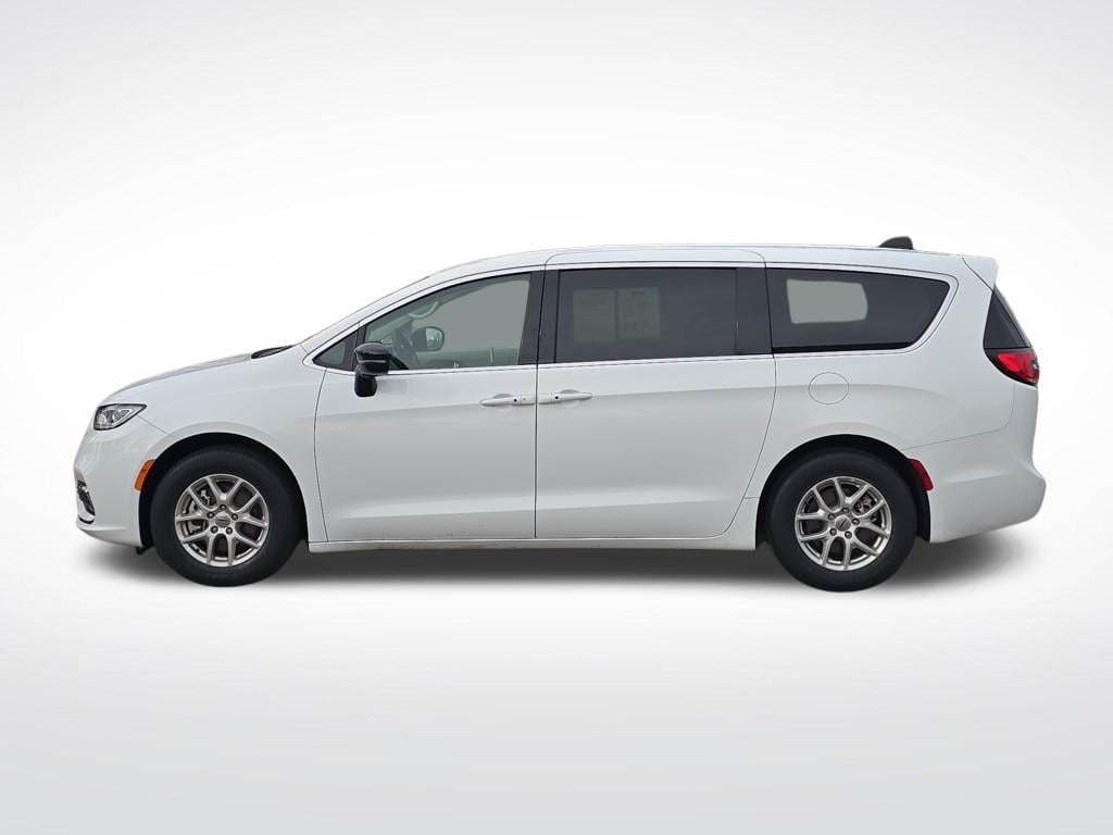 Certified 2024 Chrysler Pacifica Touring L Van Passenger Van