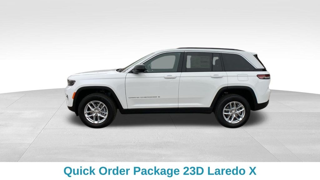 New 2025 Jeep Grand Cherokee Laredo Sport Utility