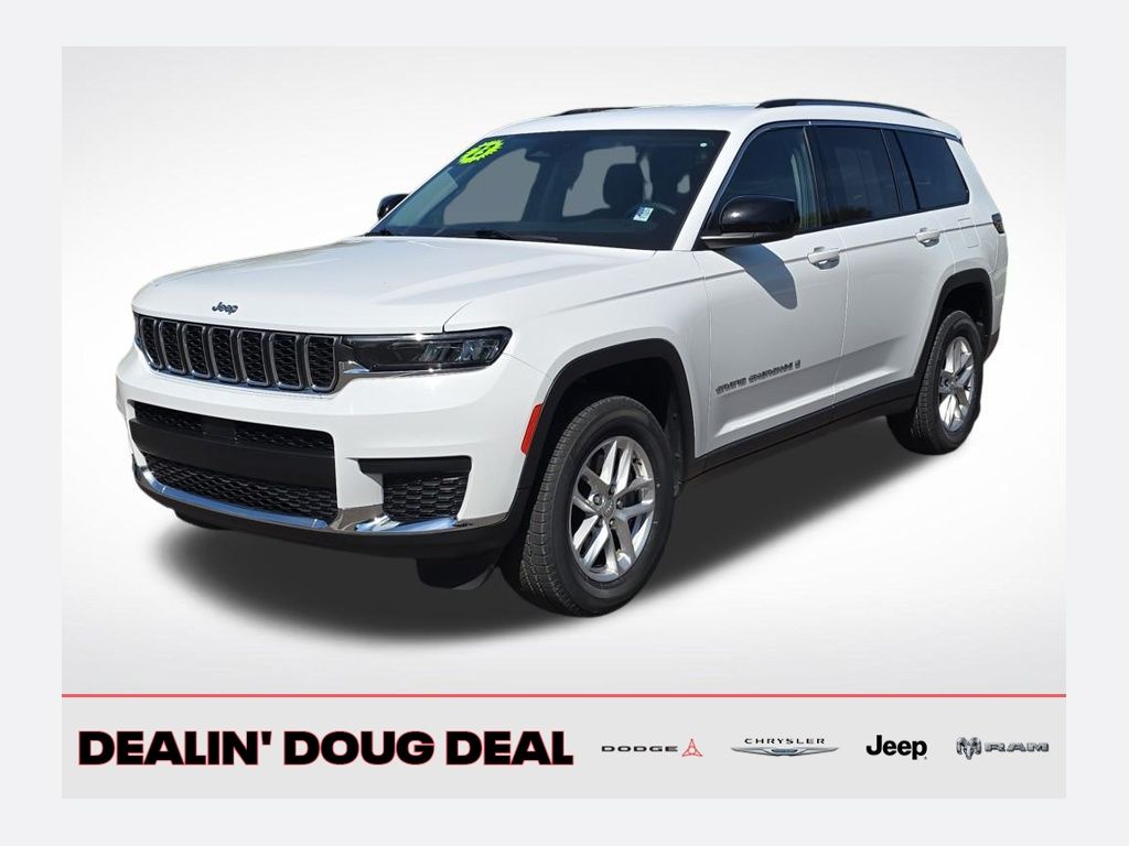 2023 Jeep Grand Cherokee L Laredo's photo