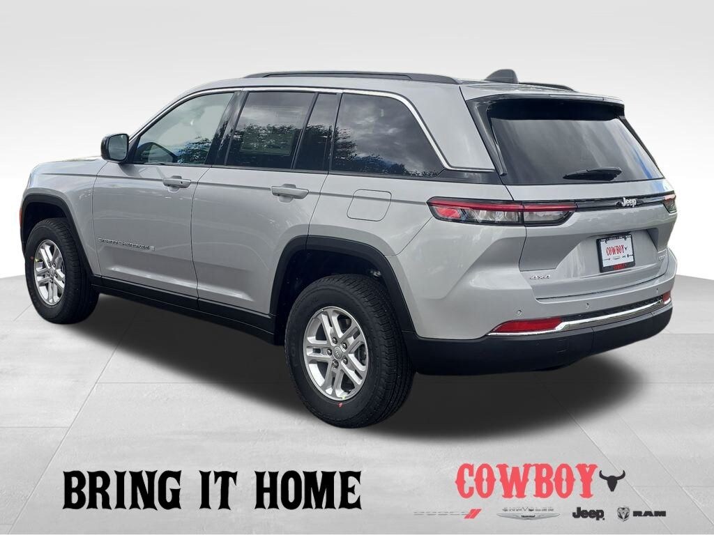 New 2025 Jeep Grand Cherokee Laredo Sport Utility