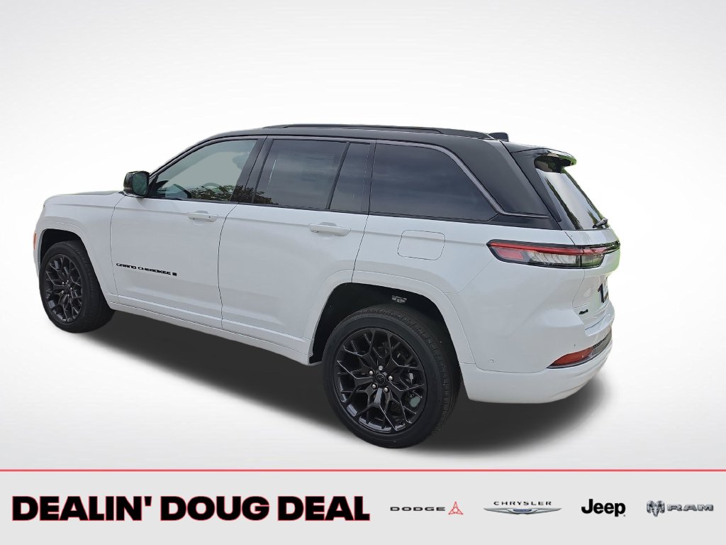 New 2027 Jeep Grand Cherokee Summit Sport Utility