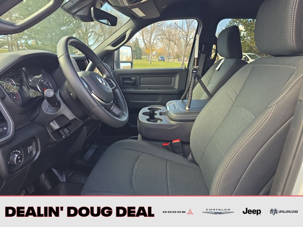 2026 RAM 2500 Tradesman - Photo 10