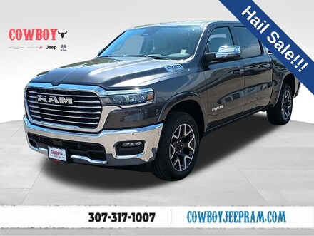 2025 Ram 1500 LARAMIE CREW CAB 4X4 5'7 BOX Pickup