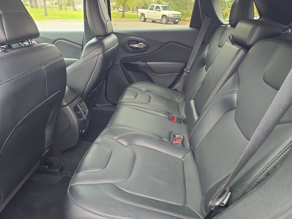 2023 Jeep Cherokee Altitude Lux - Photo 24