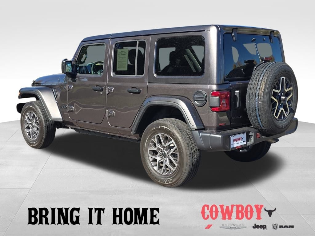 Used 2025 Jeep Wrangler Sahara SUV