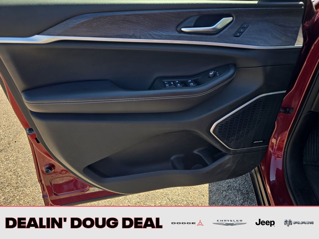2021 Jeep Grand Cherokee L Limited - Photo 11