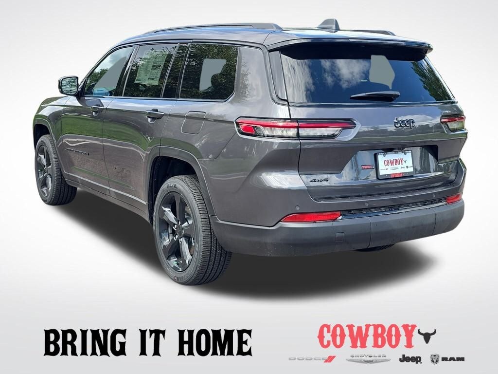 New 2025 Jeep Grand Cherokee L Laredo Sport Utility