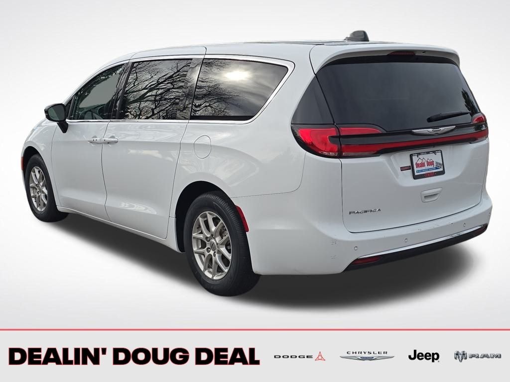 Certified 2024 Chrysler Pacifica Touring L Van Passenger Van