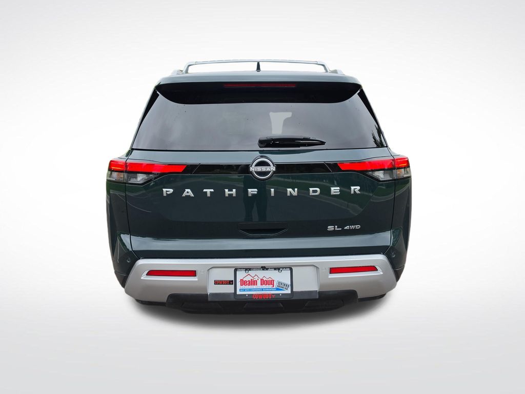 Used 2024 Nissan Pathfinder SL SUV